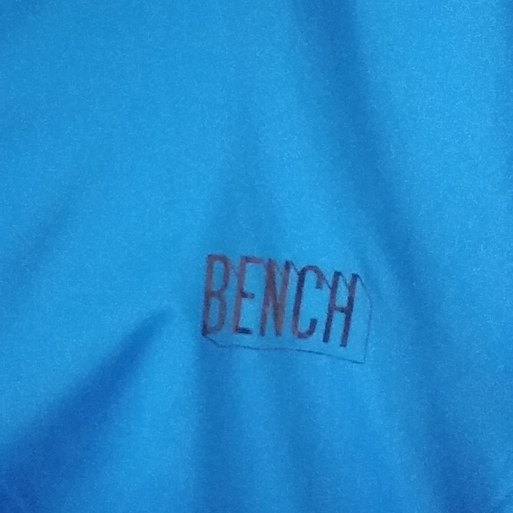 Bench windbreaker - Picture 3 of 3